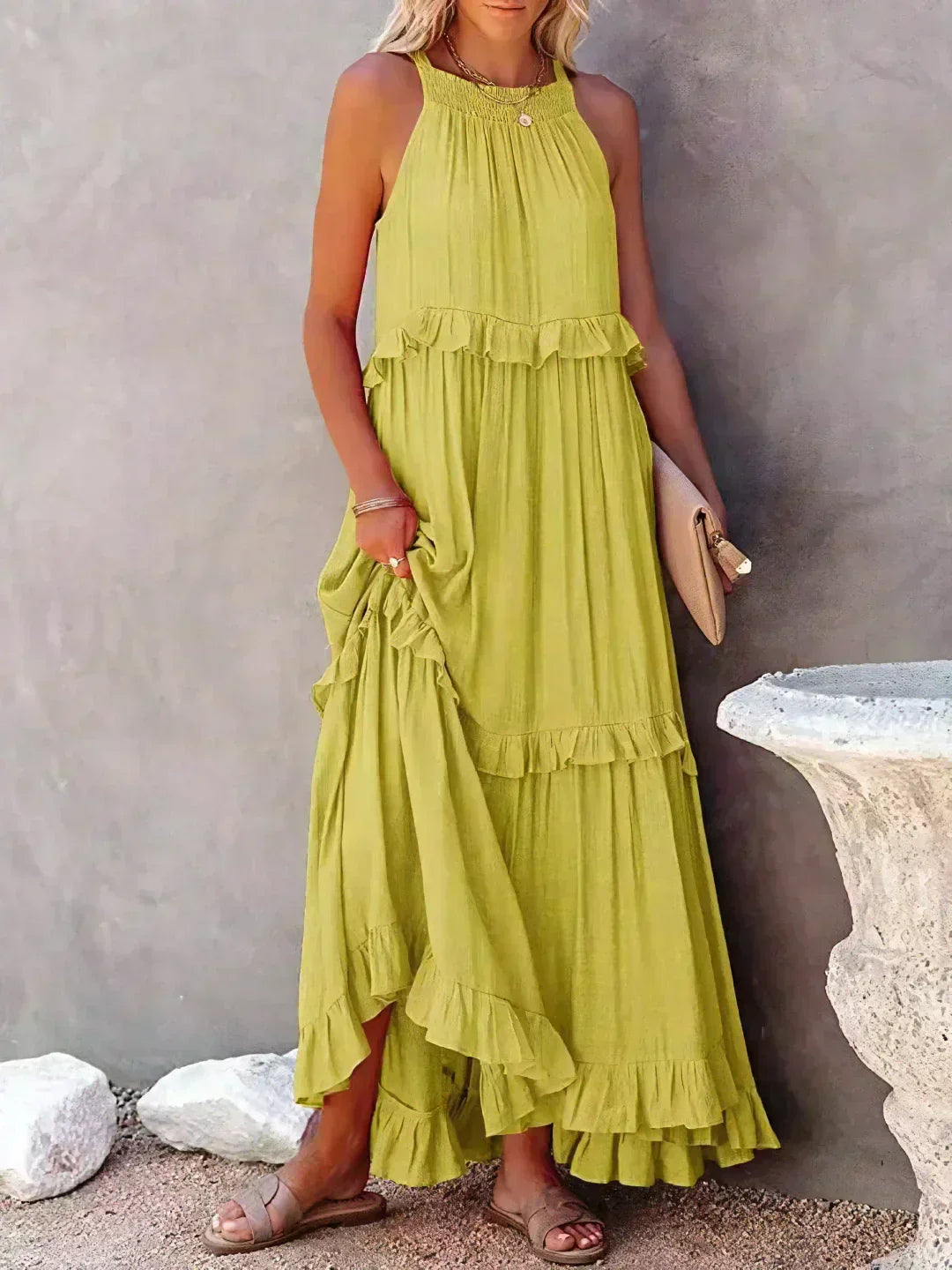 Robyn - Vestido Maxi con Volantes y Cuello Halter