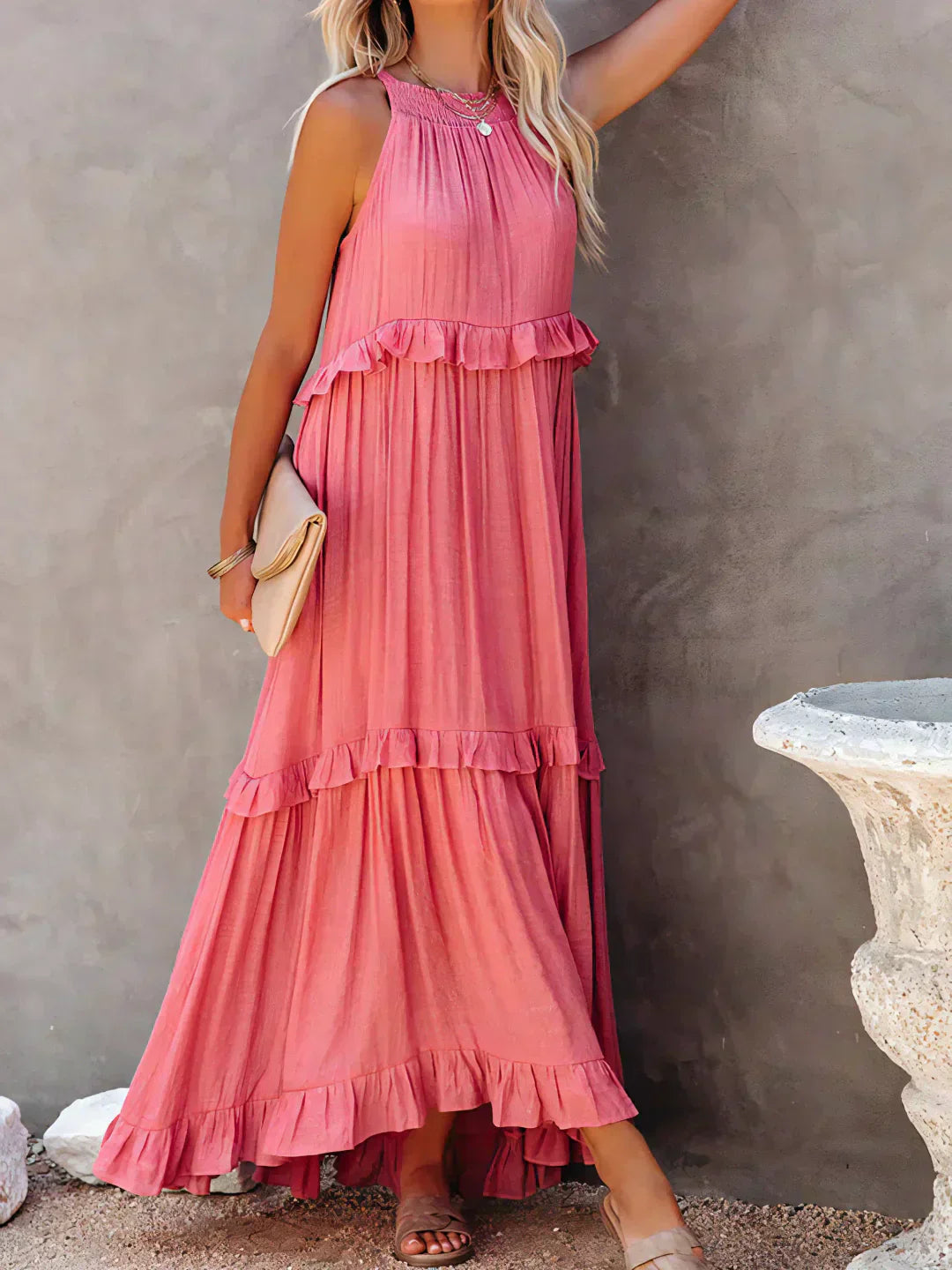 Robyn - Vestido Maxi con Volantes y Cuello Halter