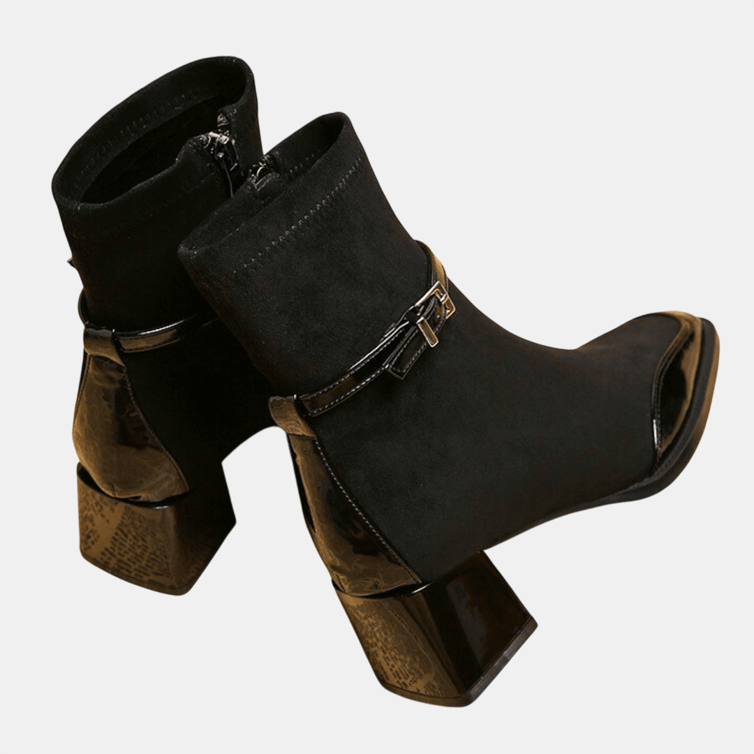 Leonor | Botines de Ante con Hebilla