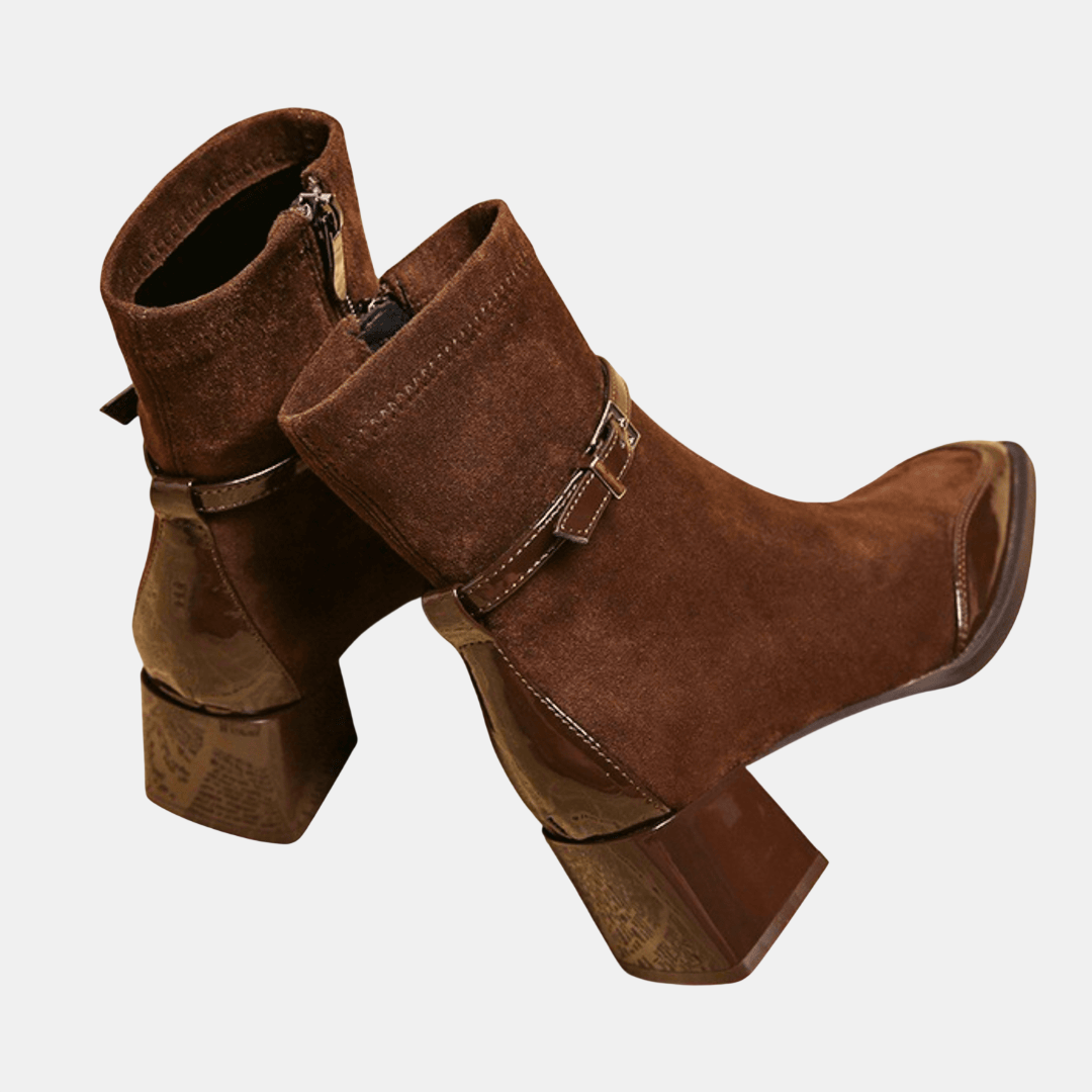 Leonor | Botines de Ante con Hebilla